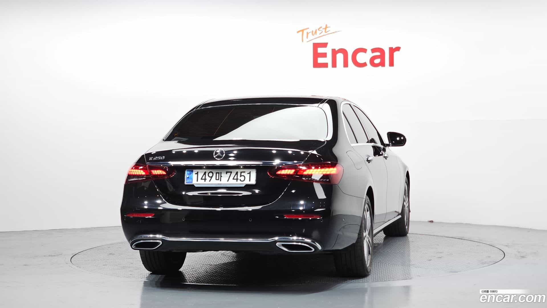 E-Class Mercedes-Benz 2023.10-OUTER-004