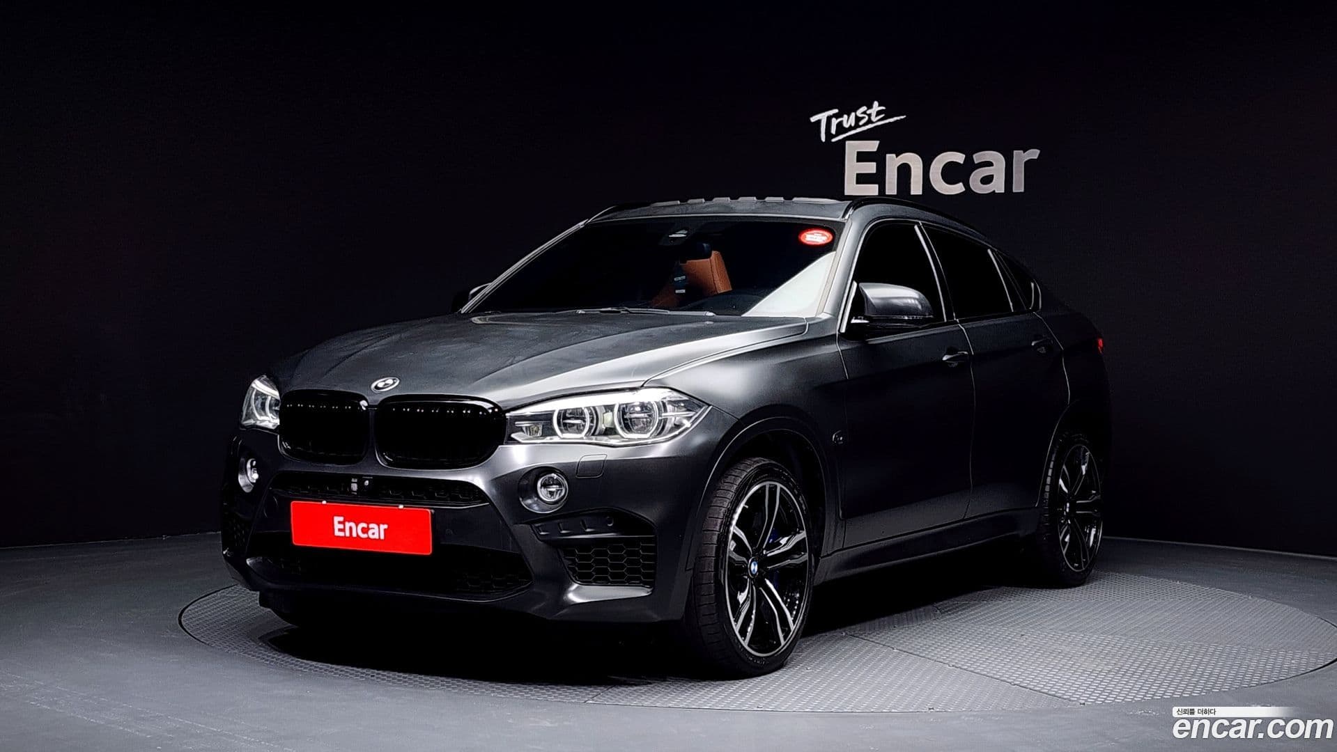Main__Slider__Photo:X6M BMW 2017.11-0