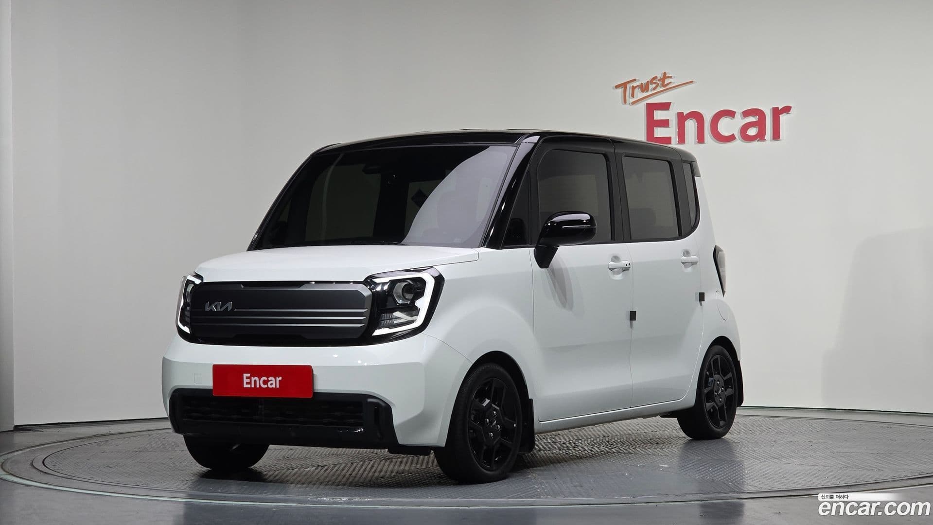 Main__Slider__Photo:RAY Kia 2024.10-0