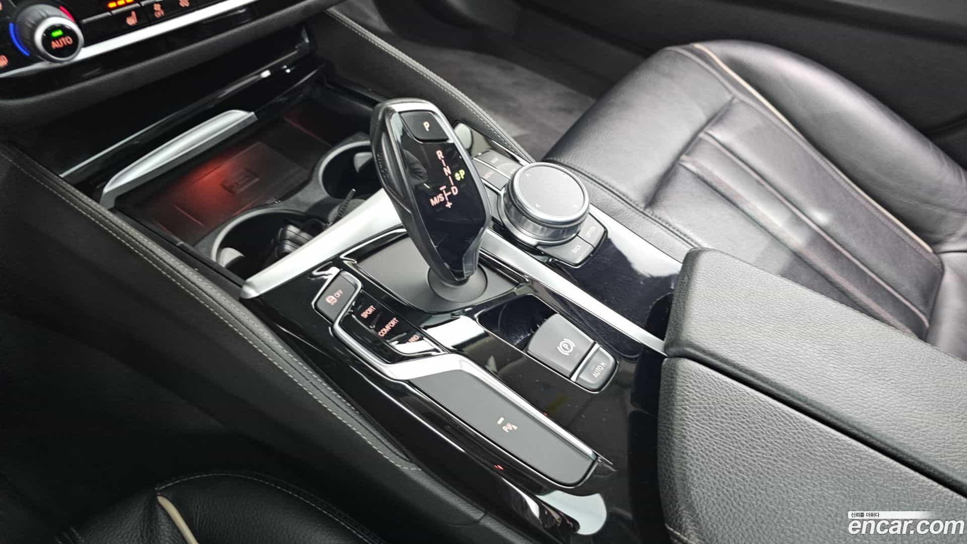 5-Series BMW 2018.3-INNER-009