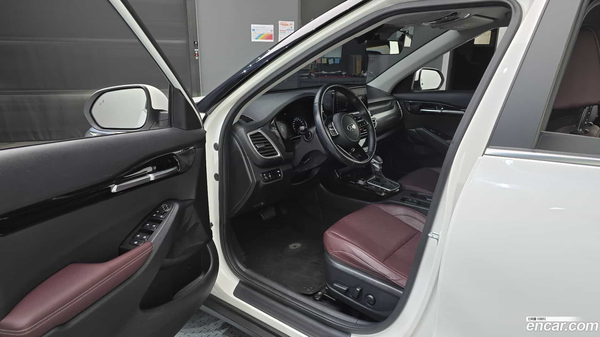 Seltos Kia 2021.2-INNER-010