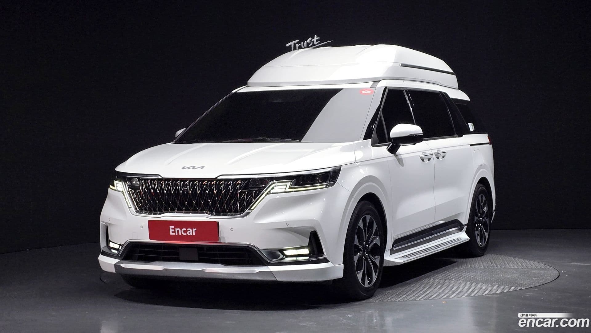 Main__Slider__Photo:Canival Kia 2021.3-0