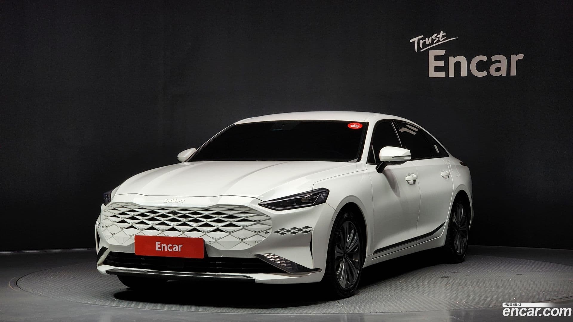 Main__Slider__Photo:K8 Kia 2022.9-0