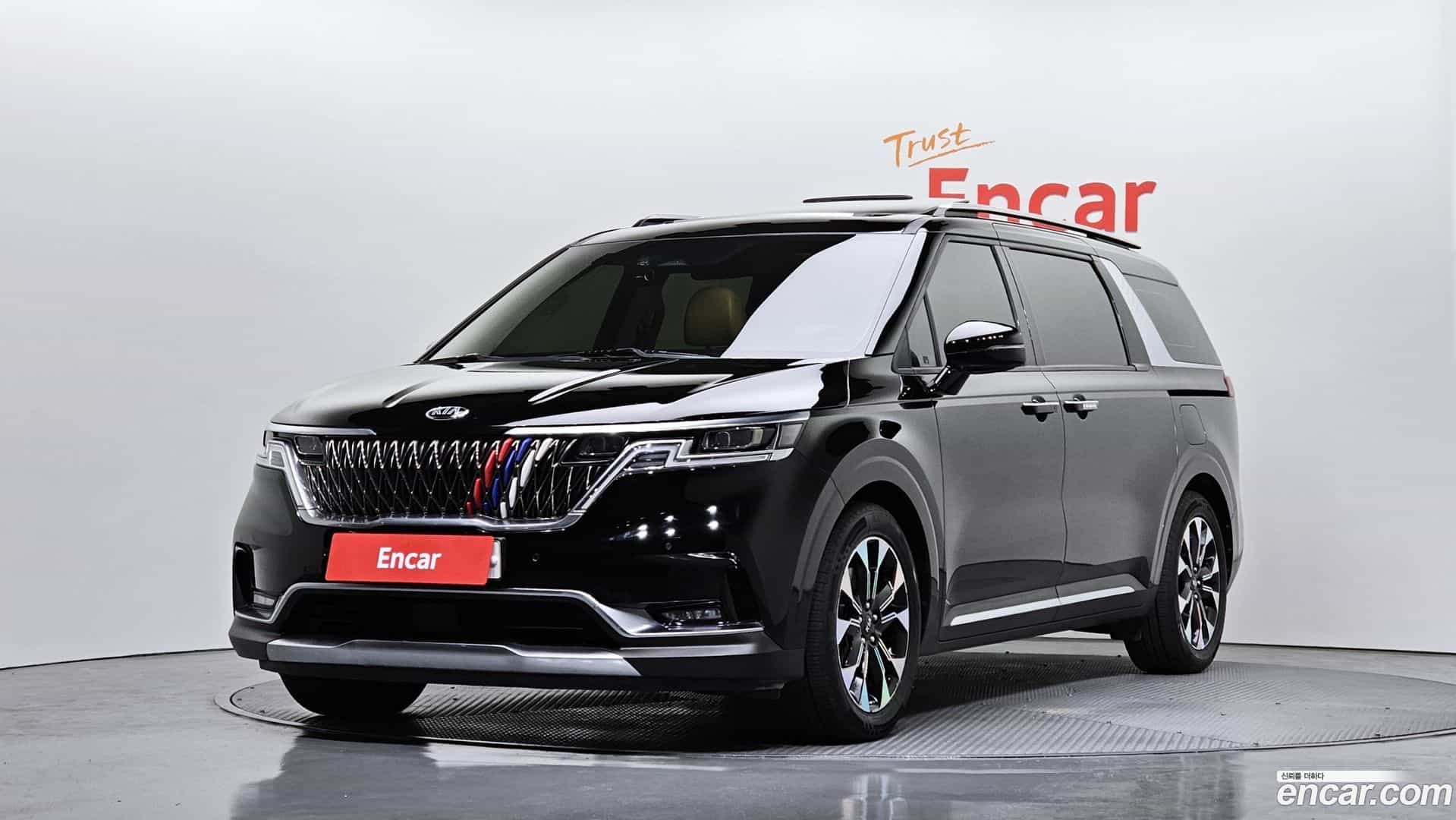 Canival Kia 2021.1-OUTER-001
