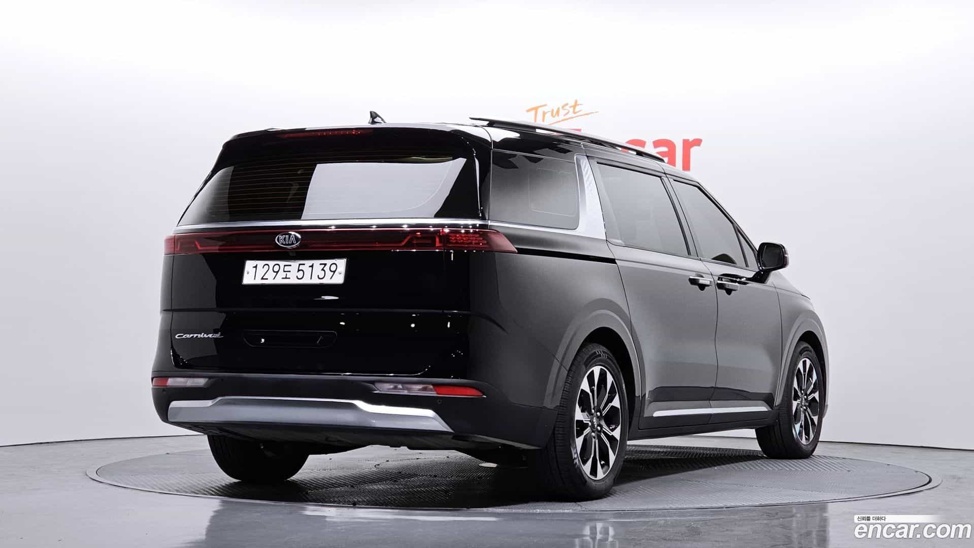 Canival Kia 2021.1-OUTER-002