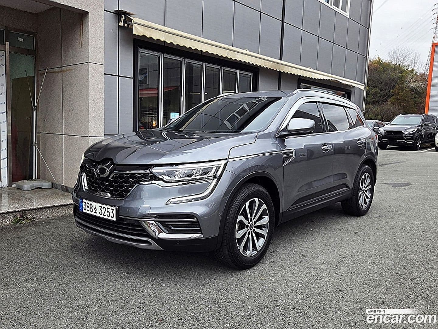 Main__Slider__Photo:QM6 Renault Korea 2021.10-0
