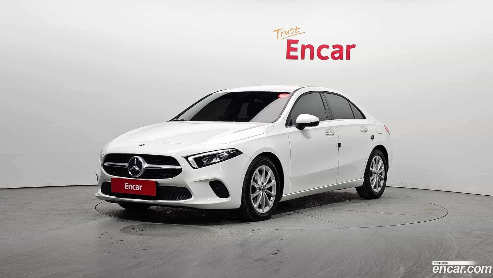 A-Class Mercedes-Benz 2020.9-OUTER-001