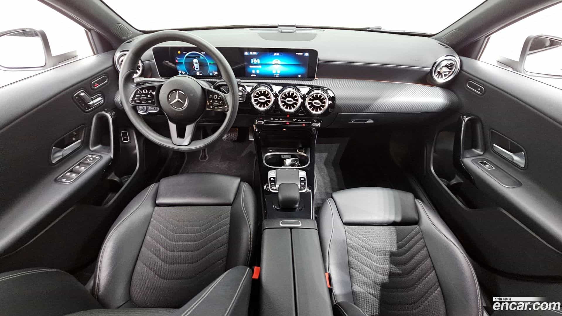 A-Class Mercedes-Benz 2020.9-INNER-007