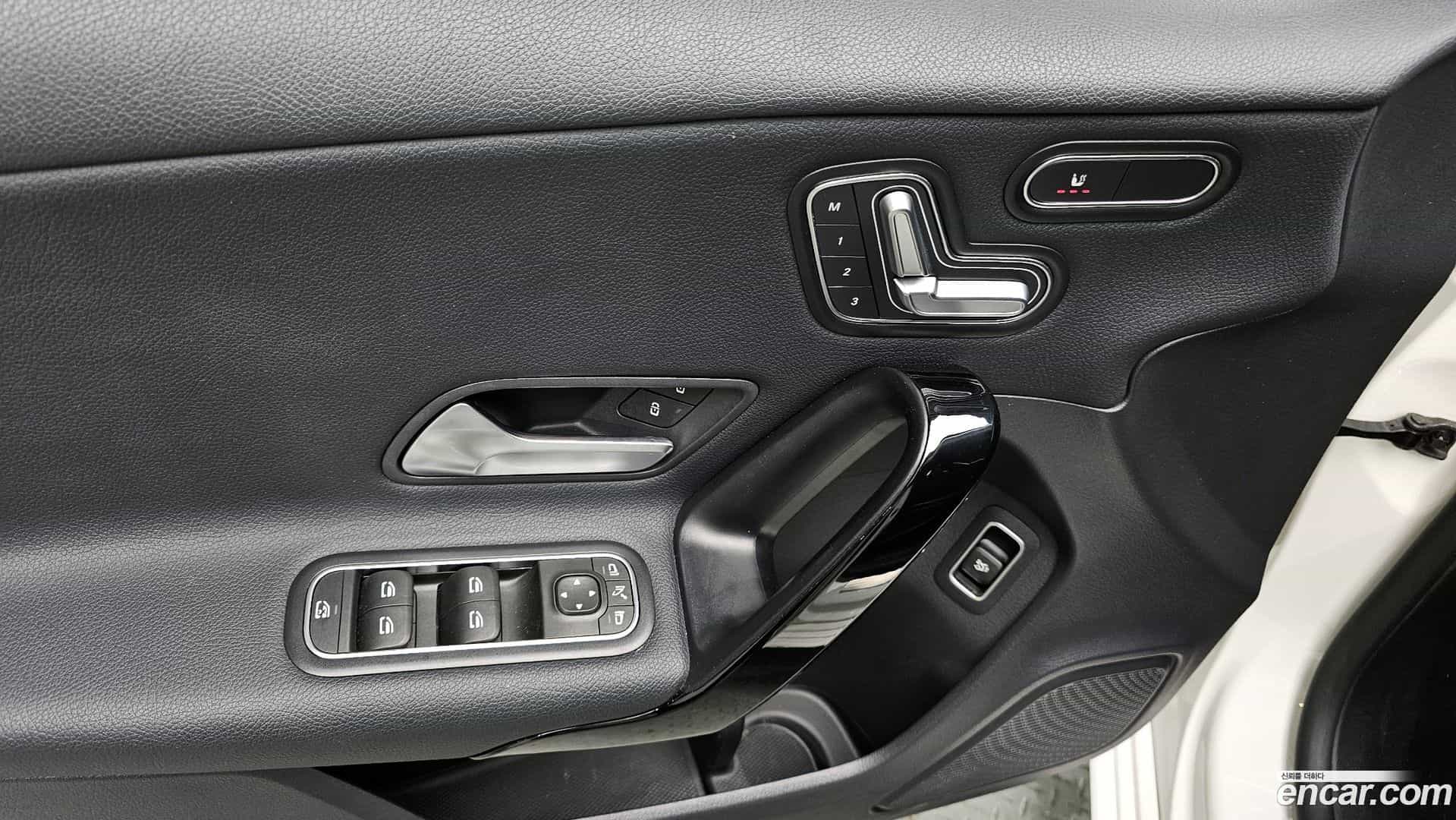 A-Class Mercedes-Benz 2020.9-OPTION-022