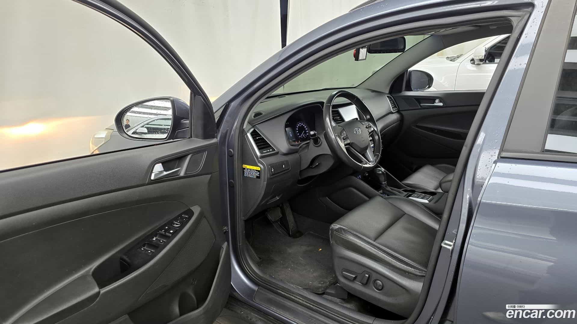 Tucson Hyundai 2016.6-INNER-010