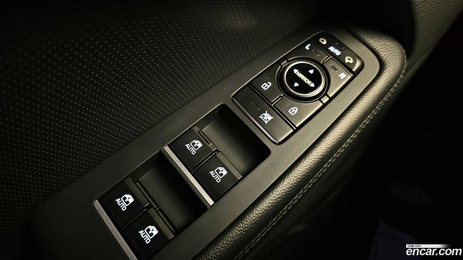 G80 Genesis 2017.10-OPTION-020