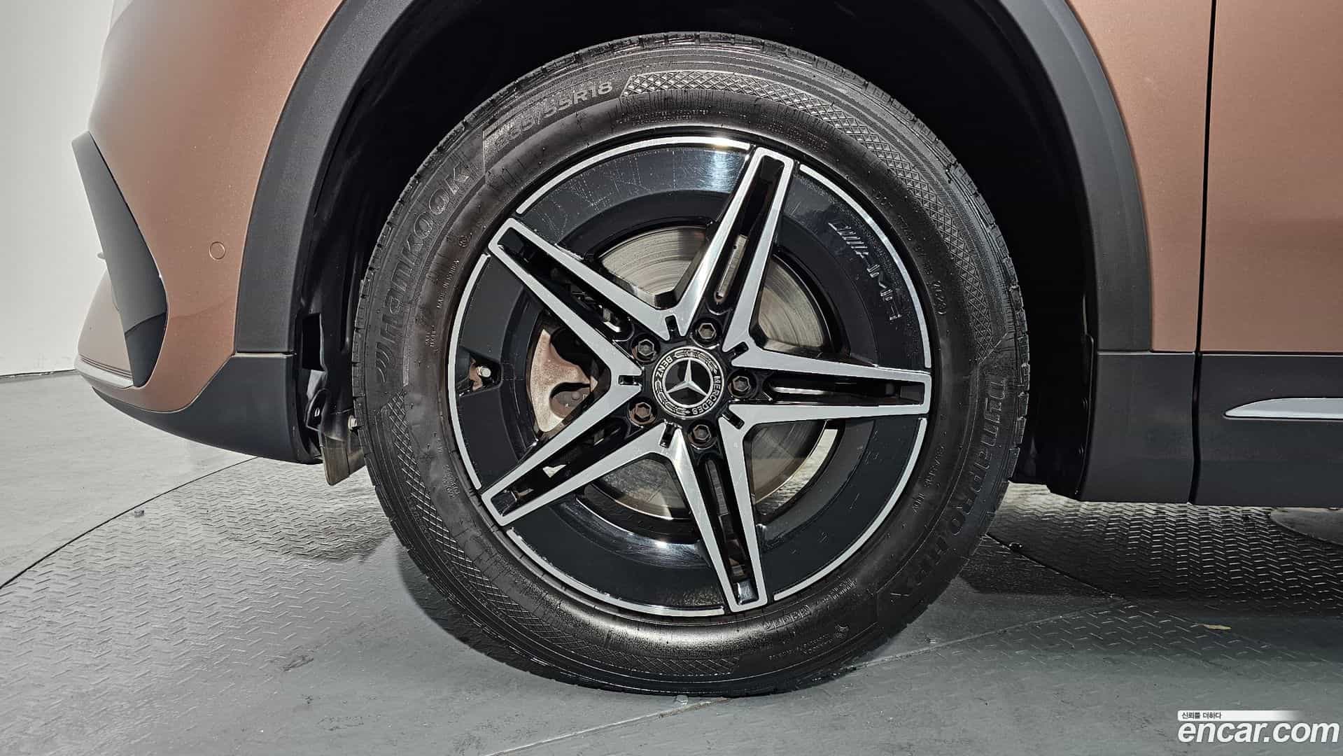 EQA Mercedes-Benz 2022.8-OUTER-005