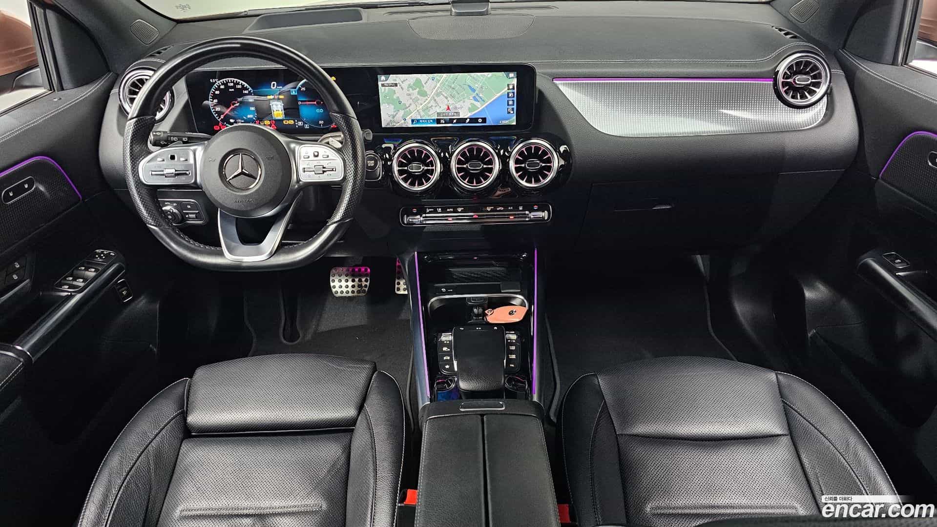 EQA Mercedes-Benz 2022.8-INNER-007