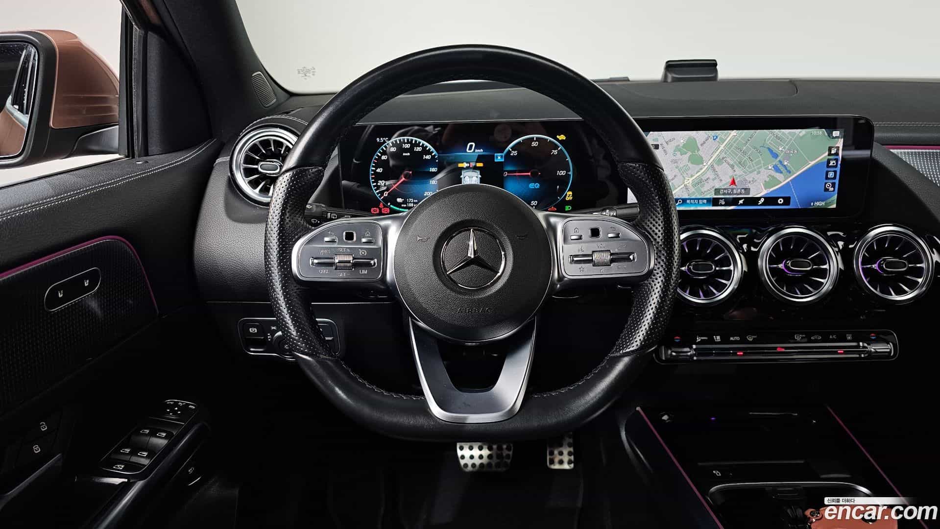 EQA Mercedes-Benz 2022.8-OPTION-017