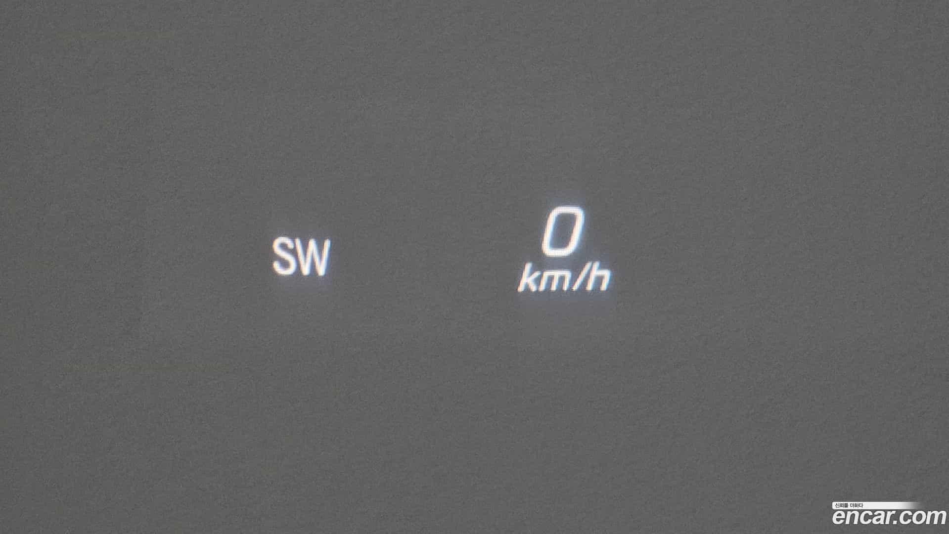 EQA Mercedes-Benz 2022.8-OPTION-021