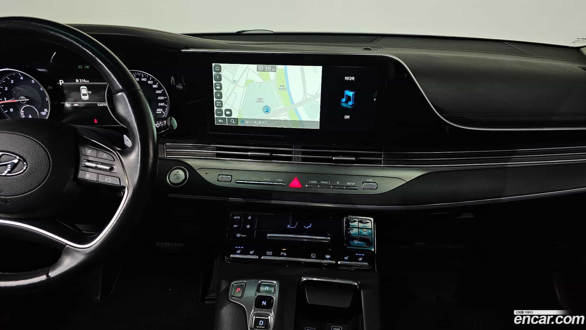 Grandeur Hyundai 2021.11-OPTION-018