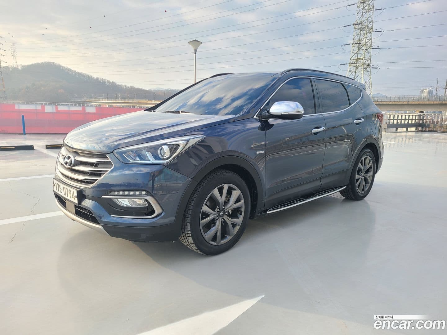 Main__Slider__Photo:Santafe Hyundai 2016.7-0