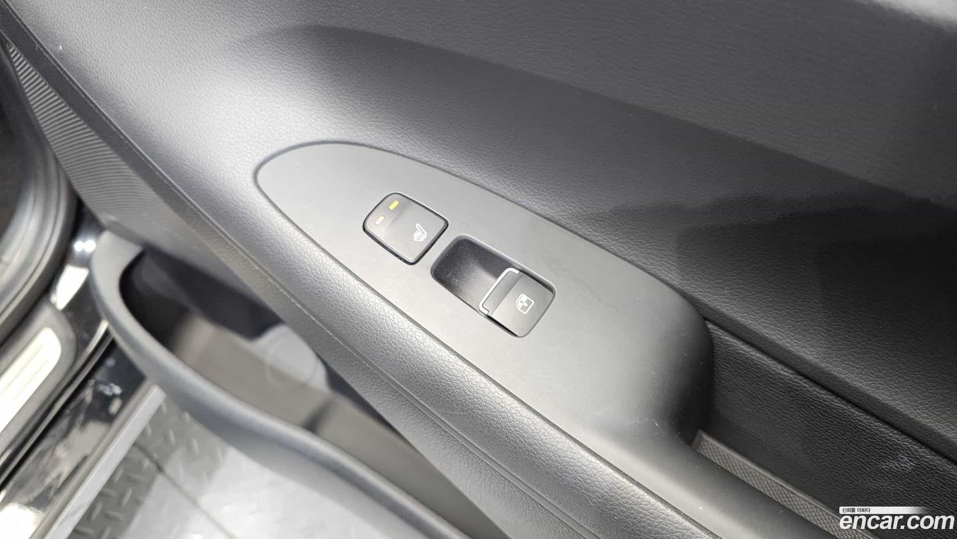 Grandeur Hyundai 2020.6-OPTION-023