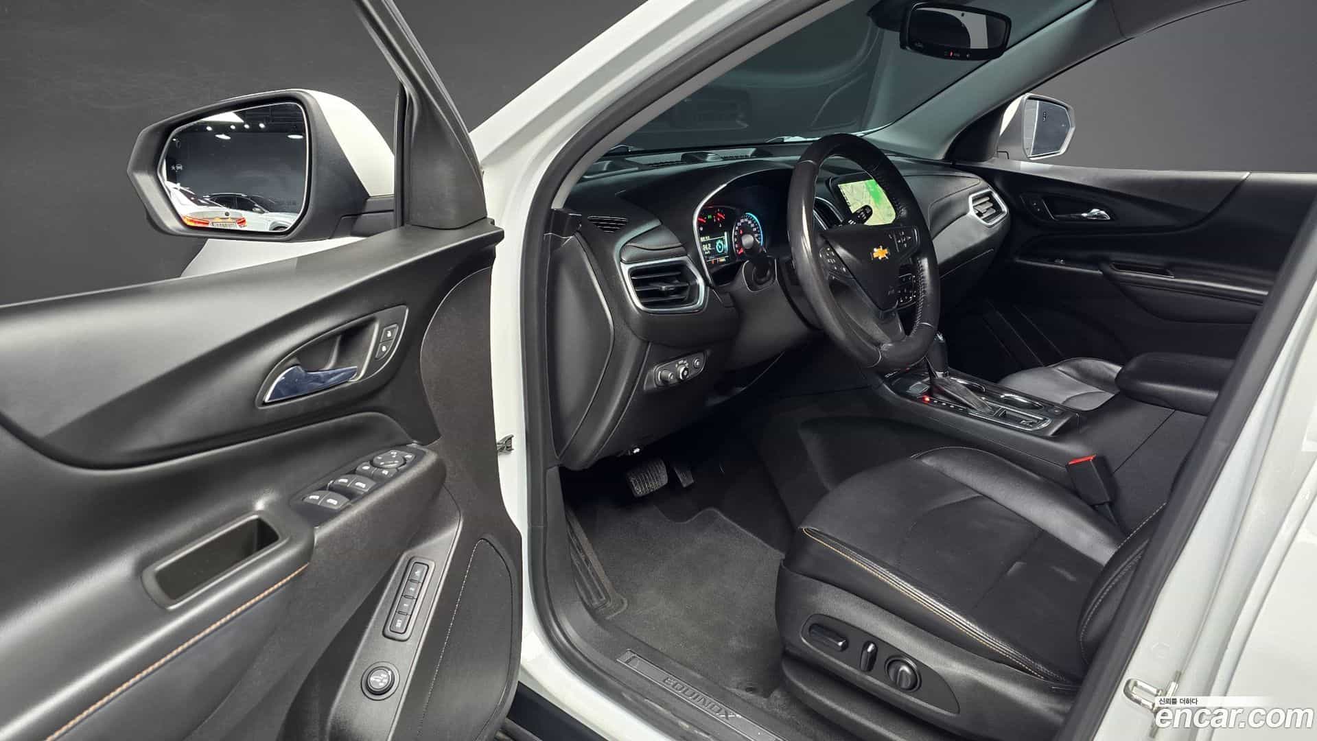 Equinox Chevrolet 2018.8-OPTION-015