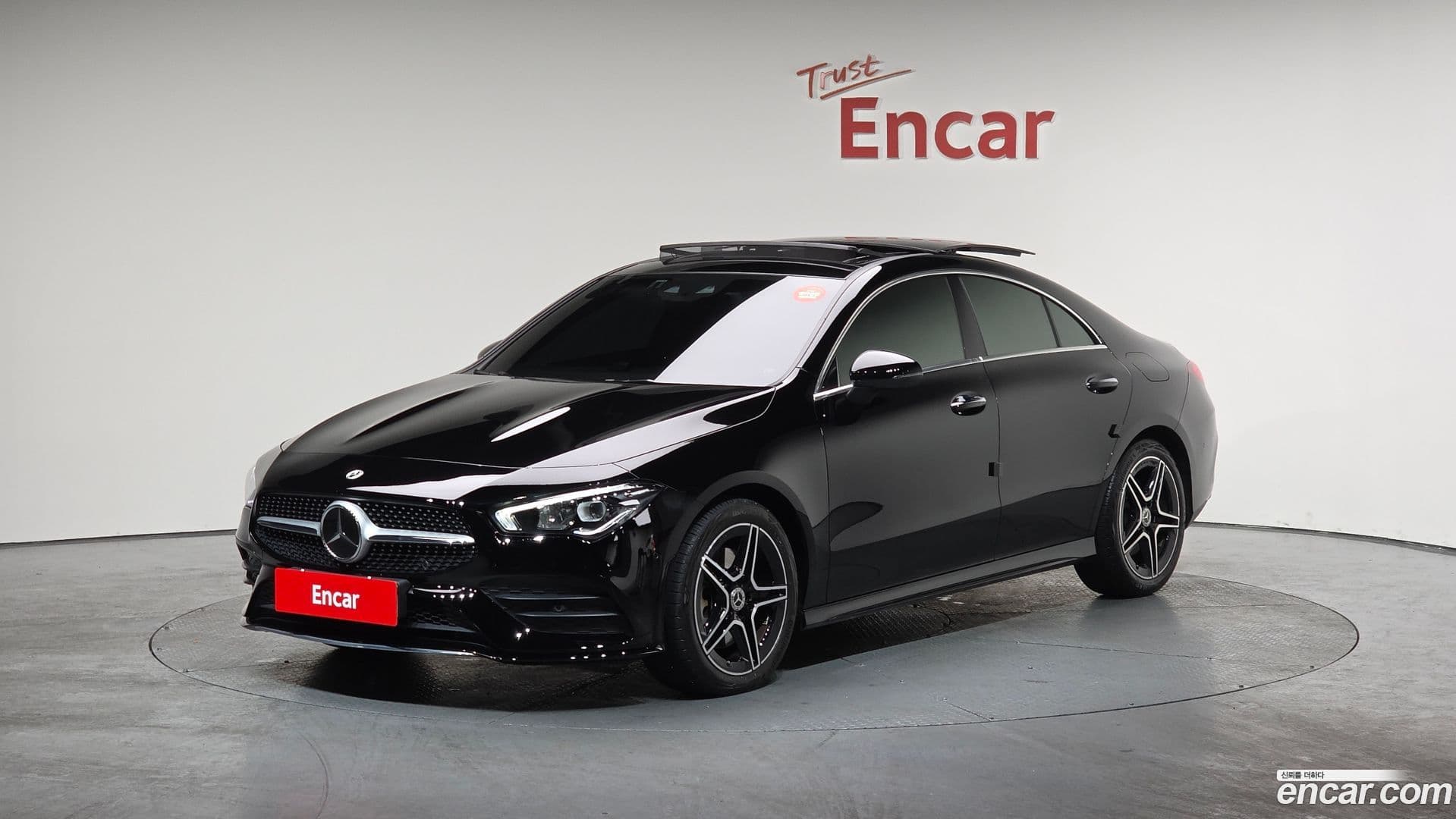 Main__Slider__Photo:CLA-Class Mercedes-Benz 2022.11-0