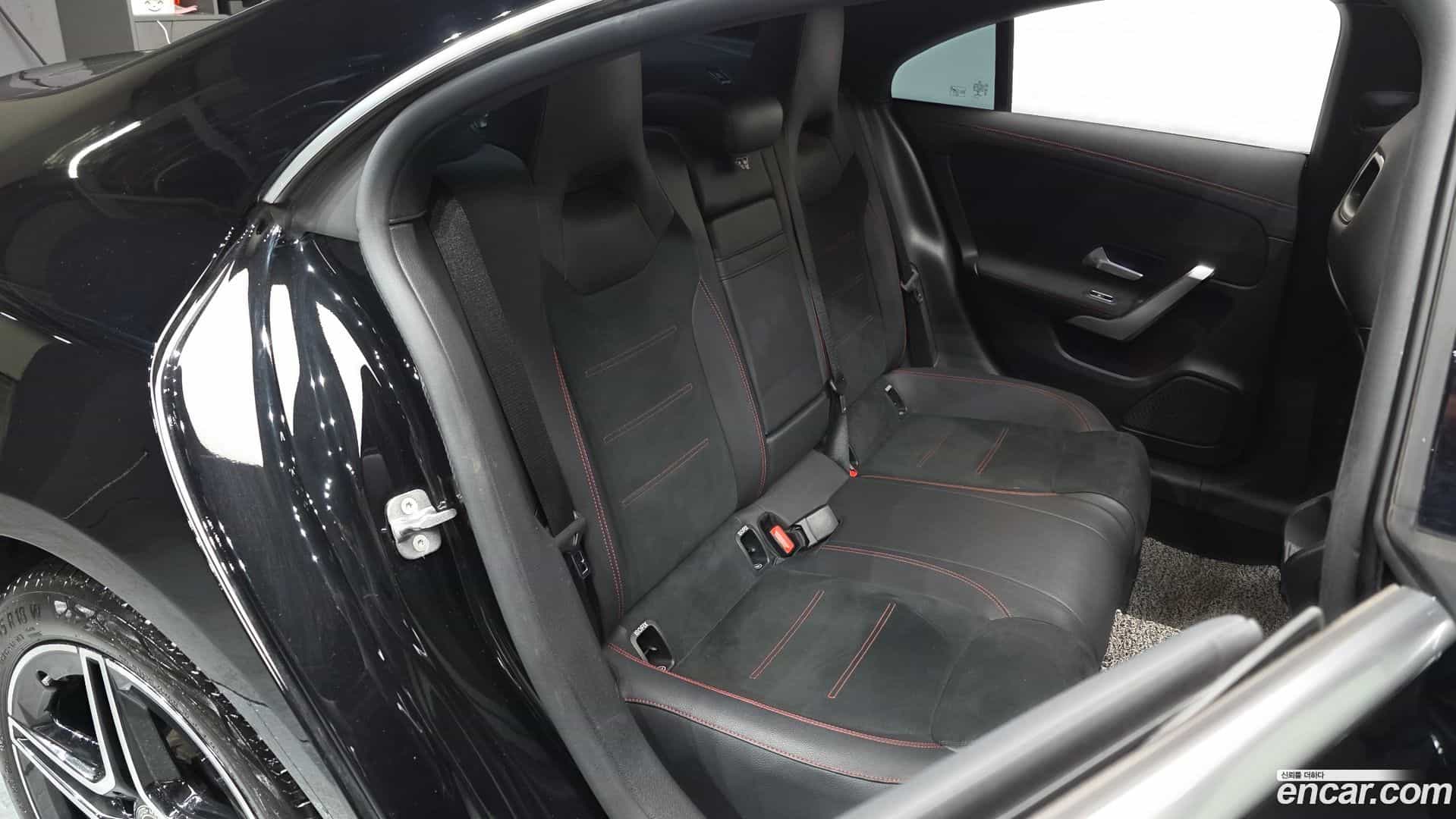 CLA-Class Mercedes-Benz 2022.11-OPTION-015