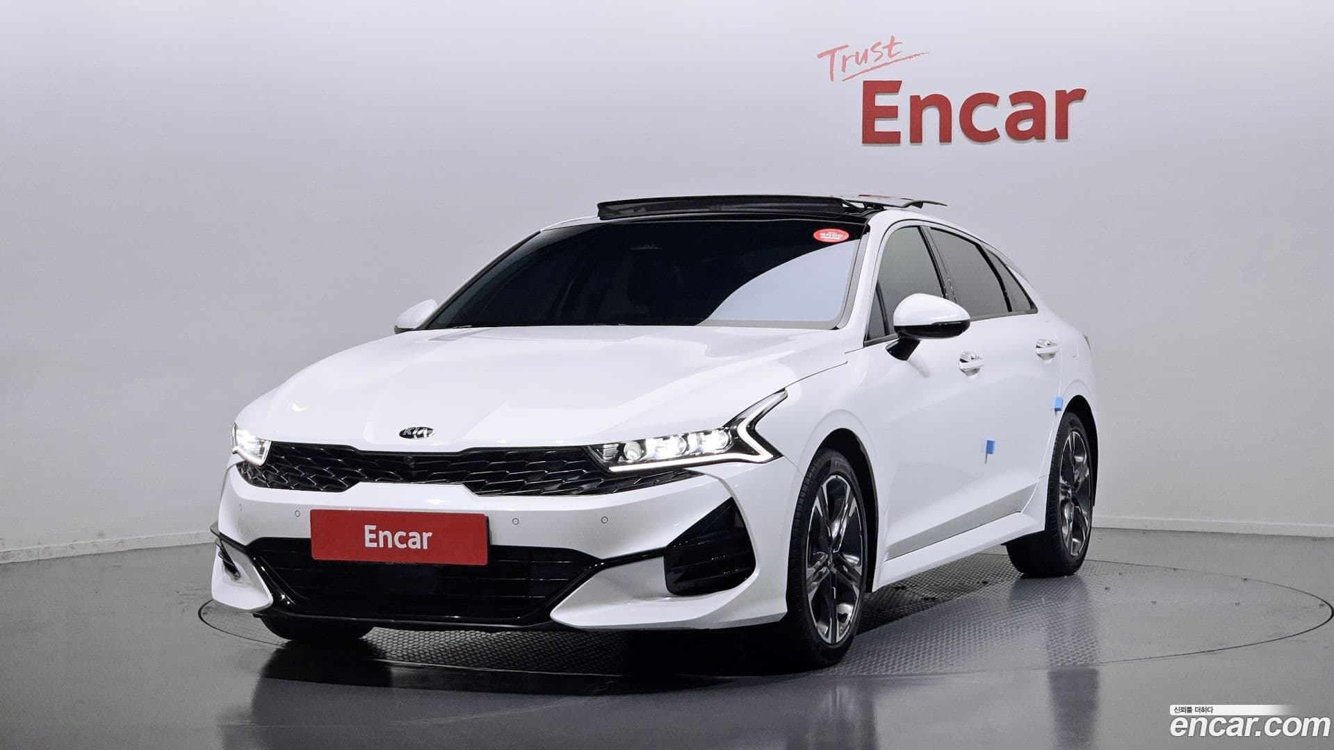 Main__Slider__Photo:K5 Kia 2020.5-0