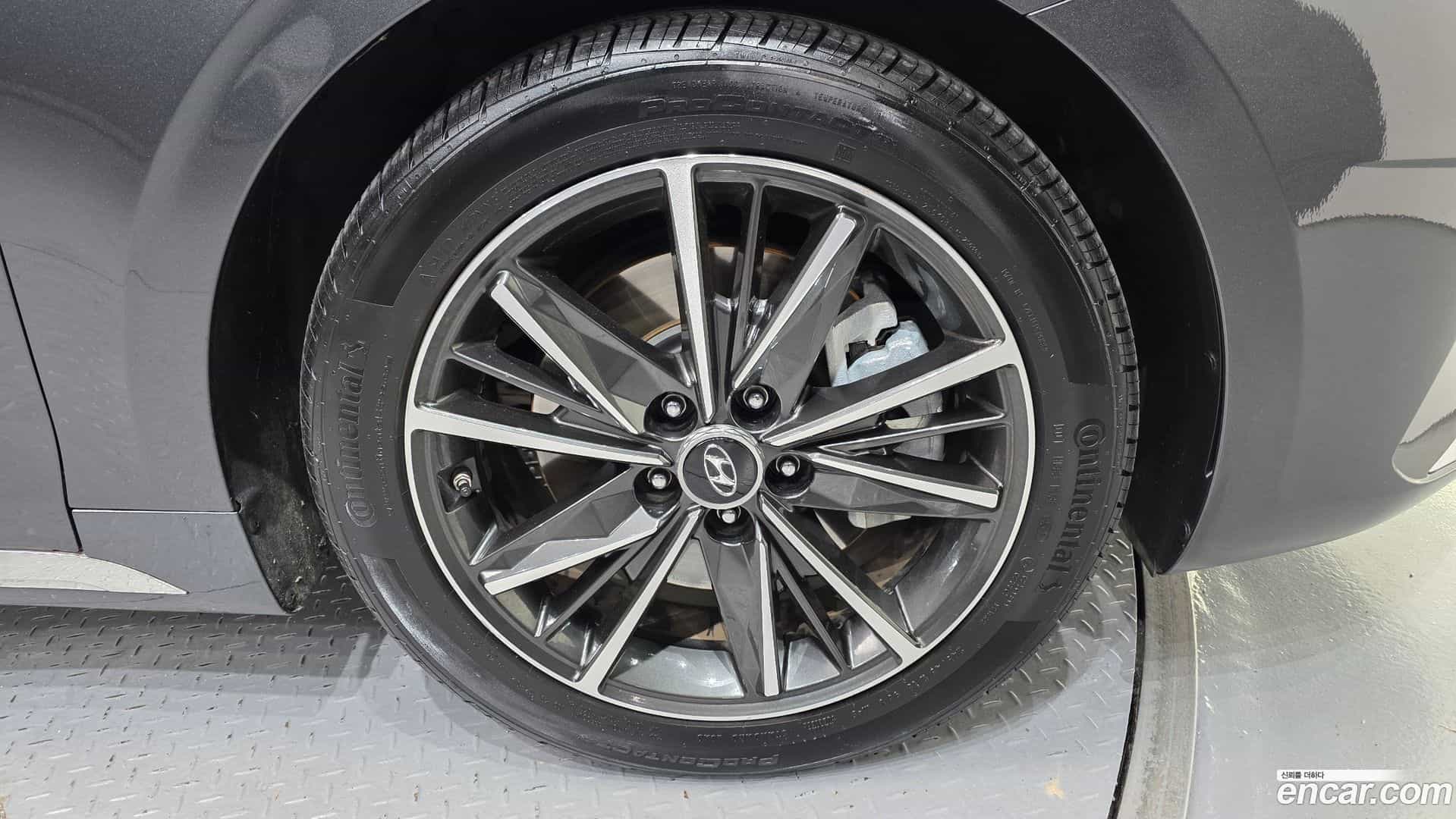 Grandeur Hyundai 2019.11-OUTER-005