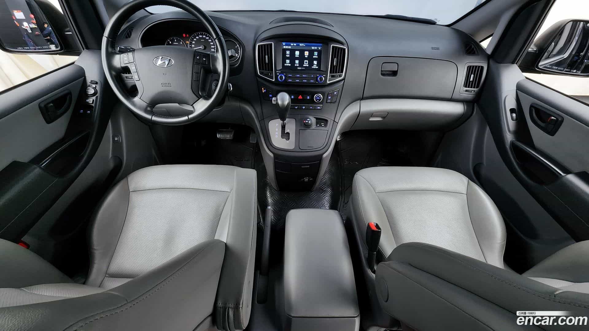 Starex Hyundai 2020.9-INNER-006