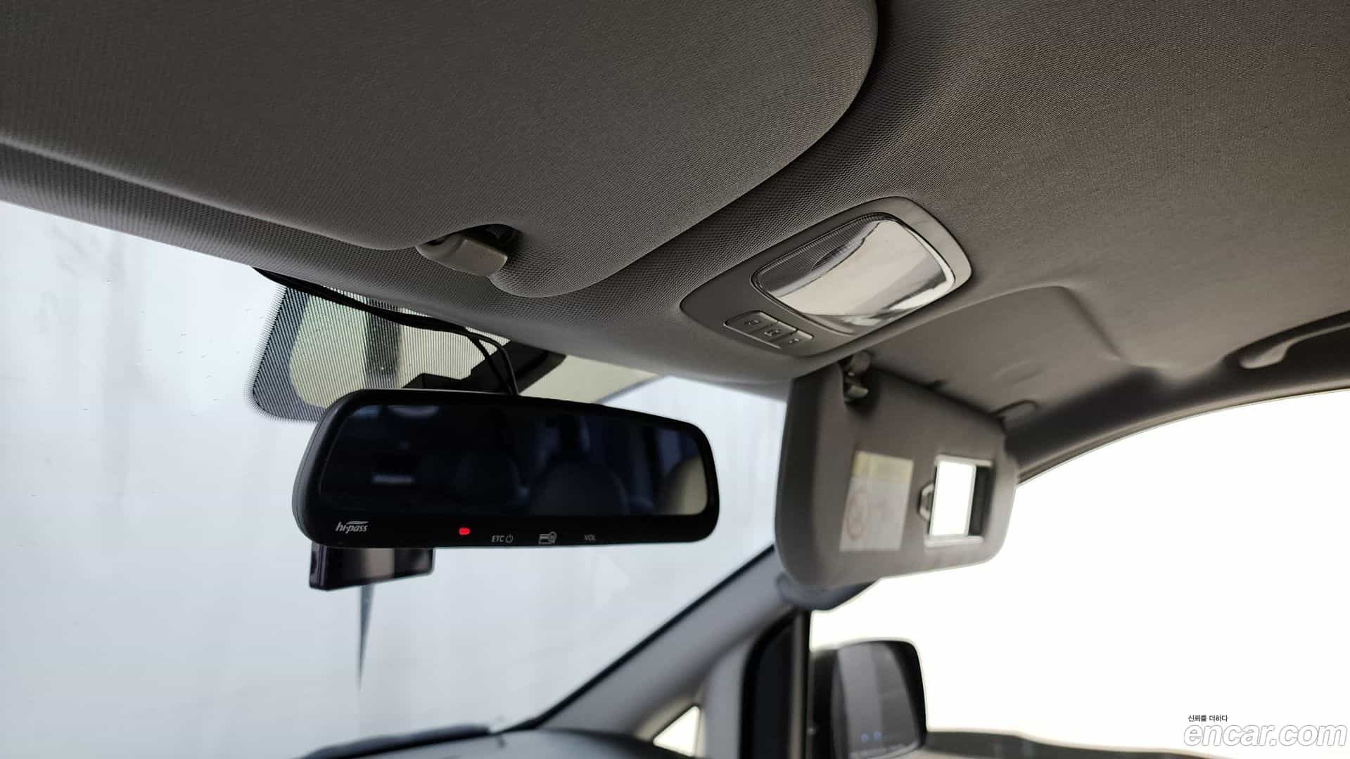 Starex Hyundai 2020.9-OPTION-019