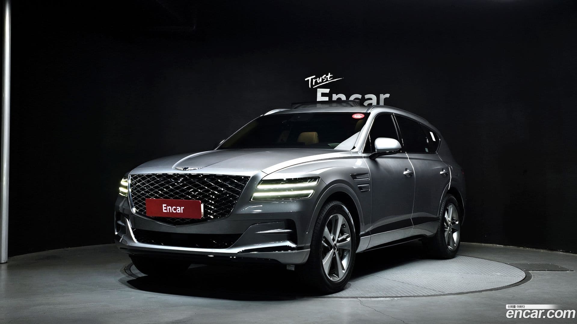 Main__Slider__Photo:GV80 Genesis 2022.2-0