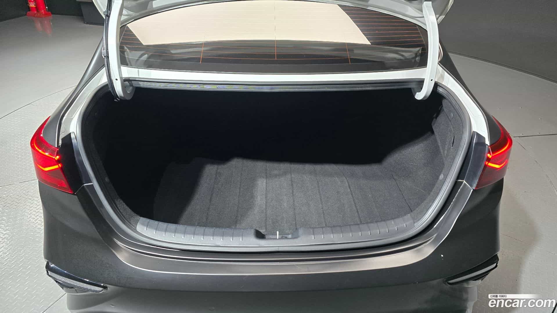 K3 Kia 2018.3-OPTION-024