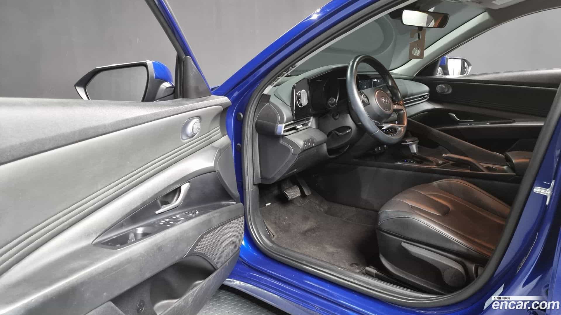 AVANTE Hyundai 2020.7-INNER-010