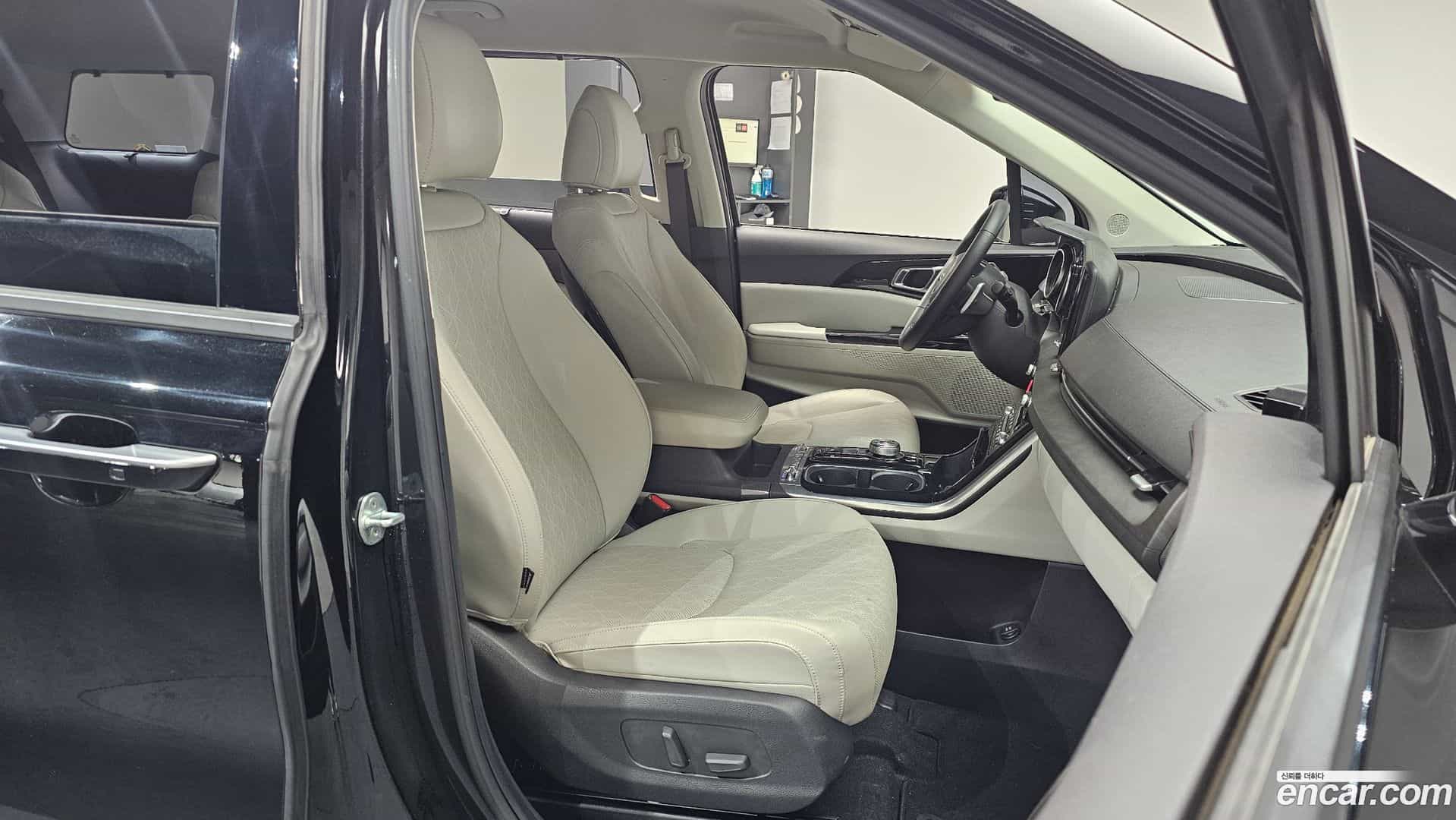 Canival Kia 2021.2-INNER-010