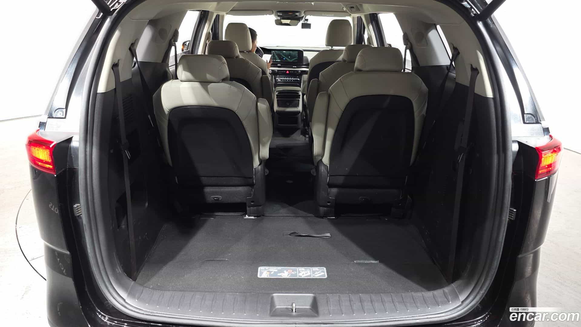 Canival Kia 2021.2-OPTION-024