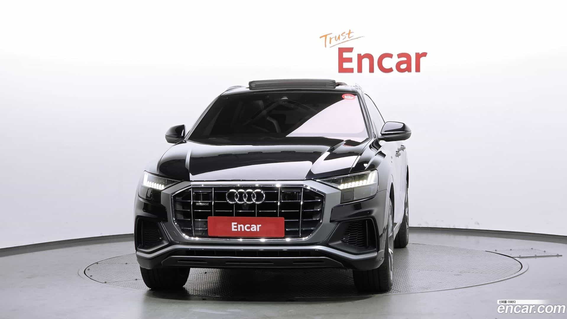 Q8 Audi 2021.1-OUTER-003