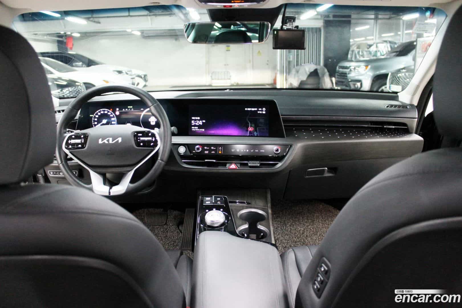 K8 Kia 2023.0-INNER-009