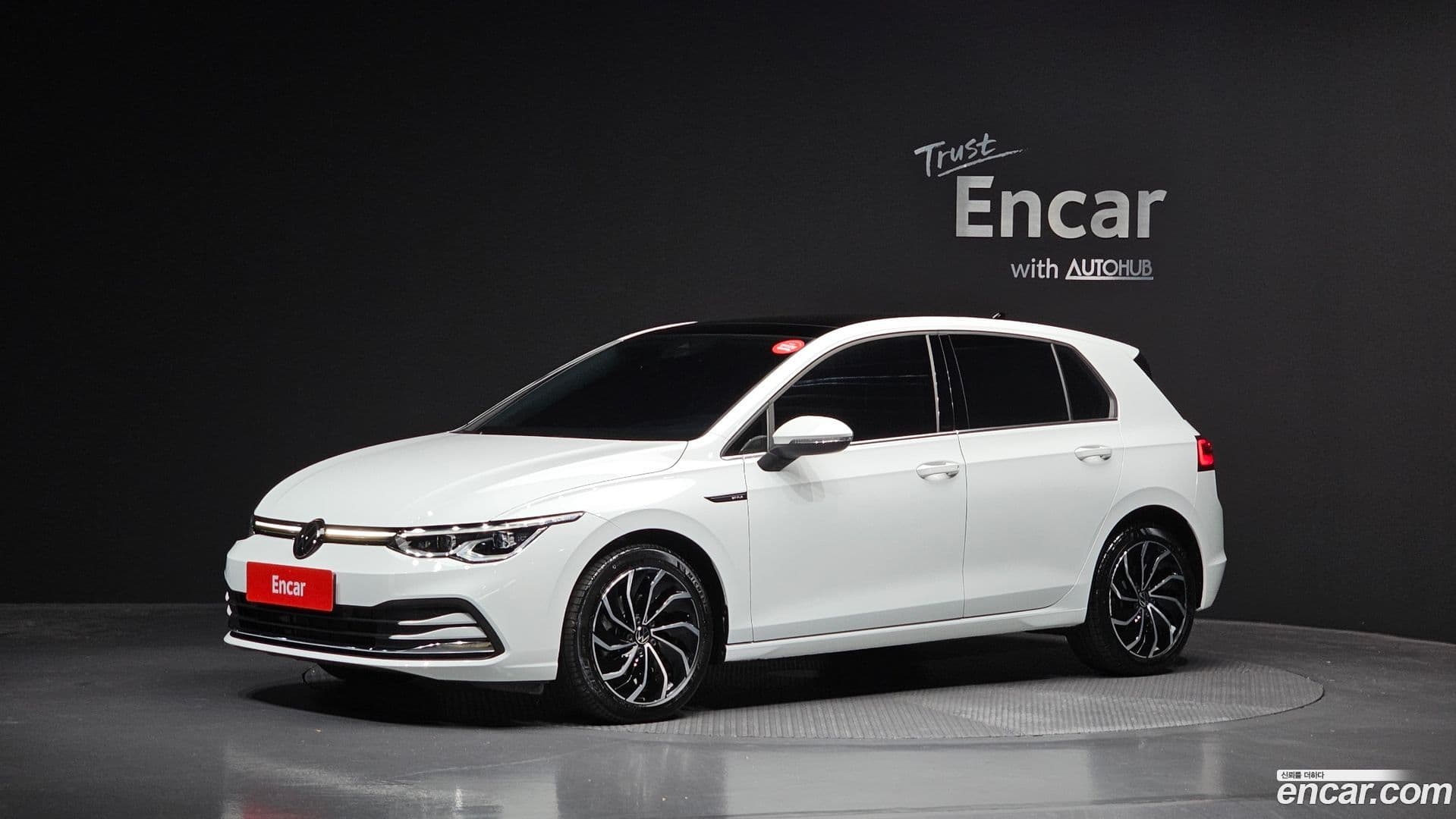 Main__Slider__Photo:Golf Volkswagen 2022.1-0