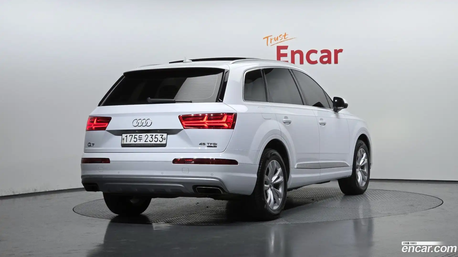 Q7 Audi 2019.9-OUTER-002