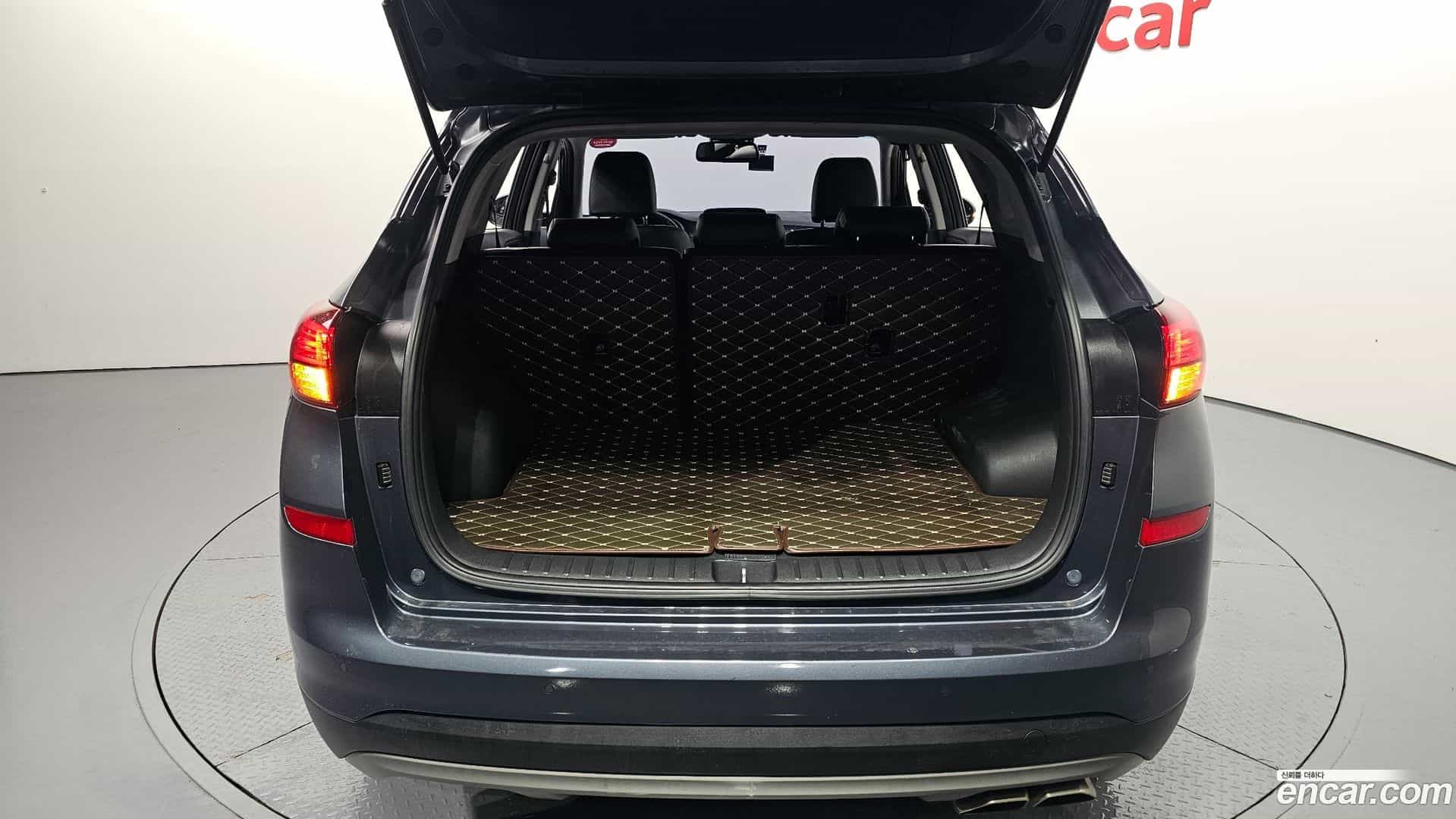 Tucson Hyundai 2019.4-OPTION-024