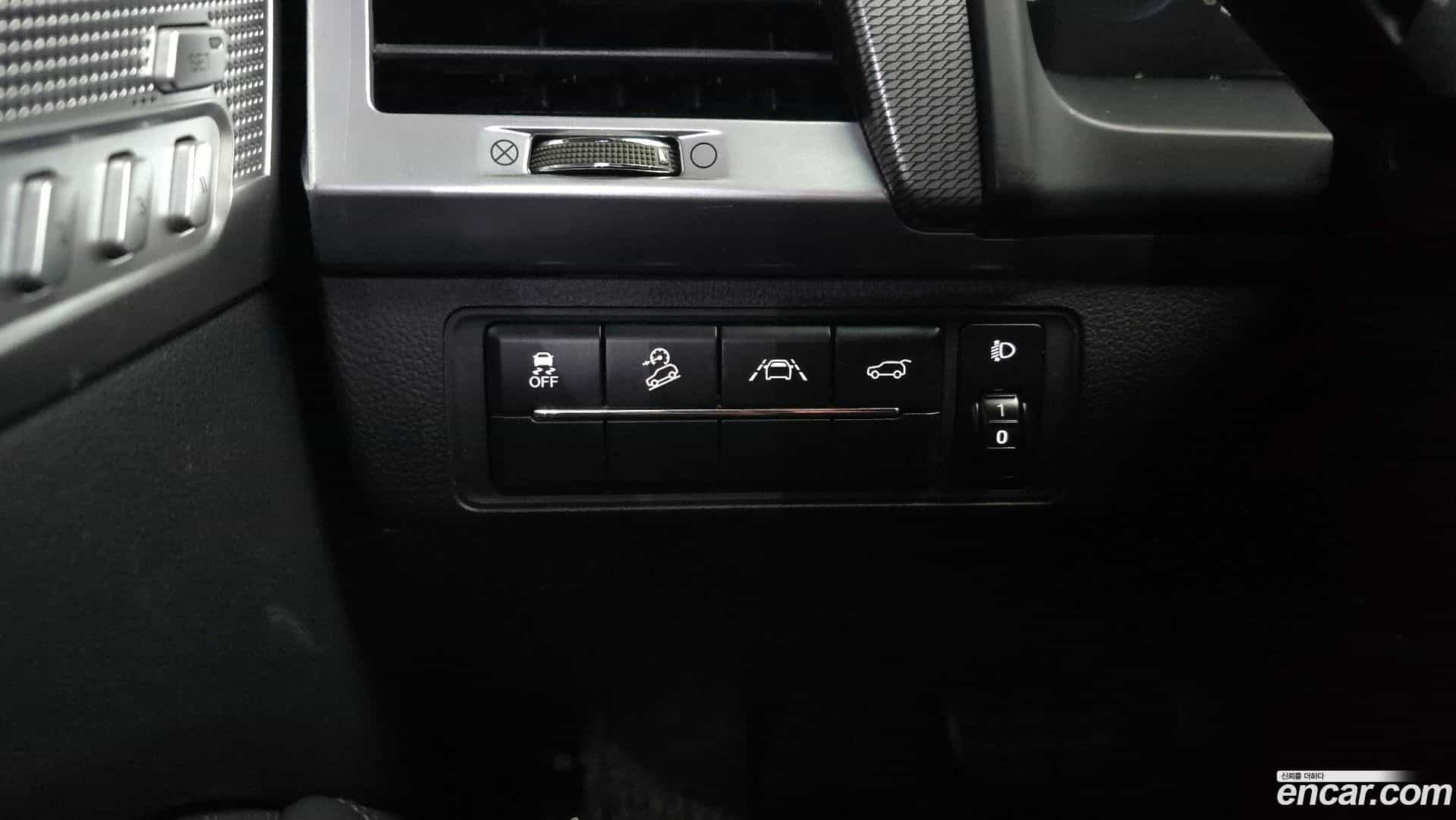 Rexton KG Mobility 2020.10-OPTION-021