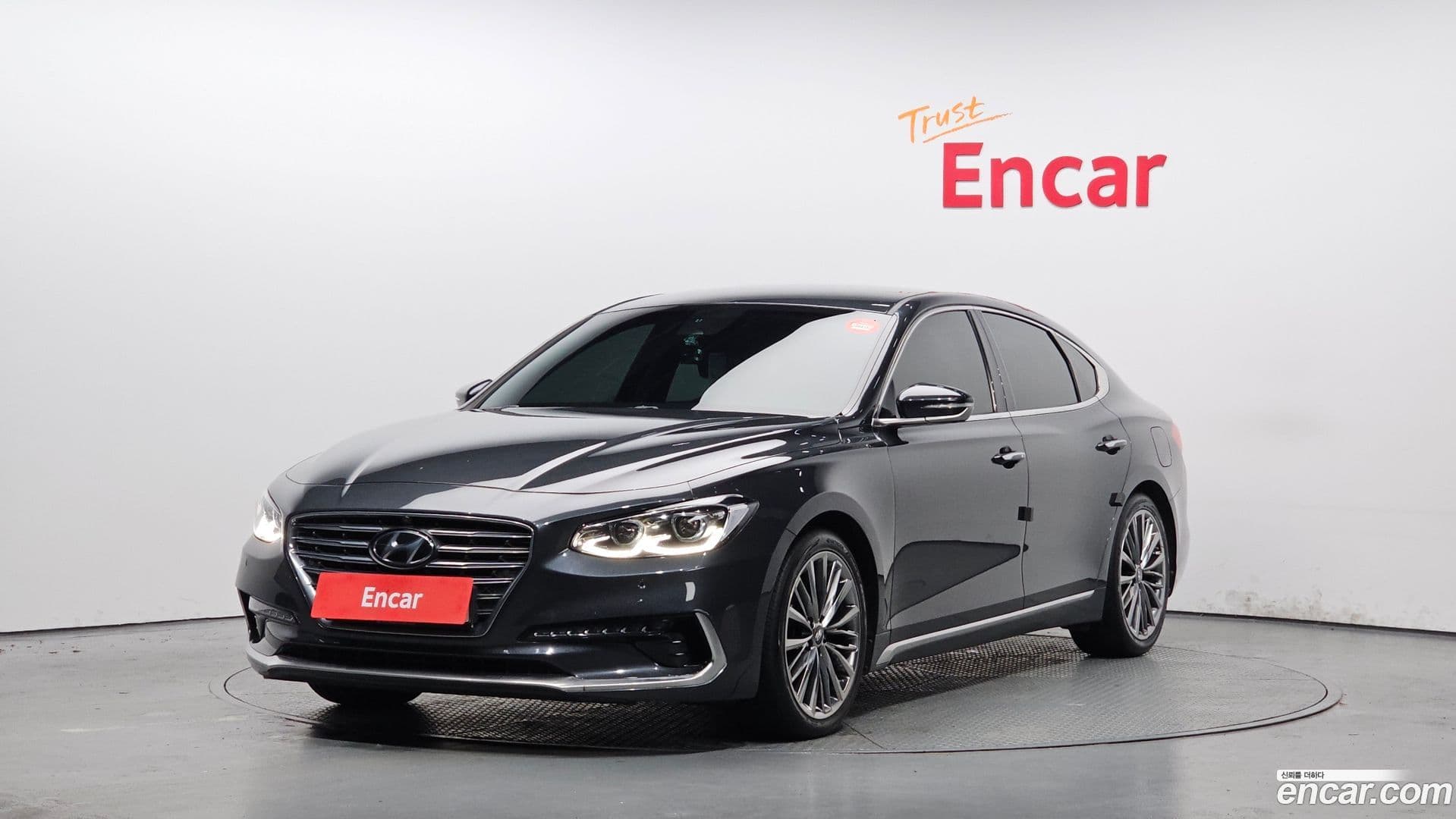 Main__Slider__Photo:Grandeur Hyundai 2018.5-0
