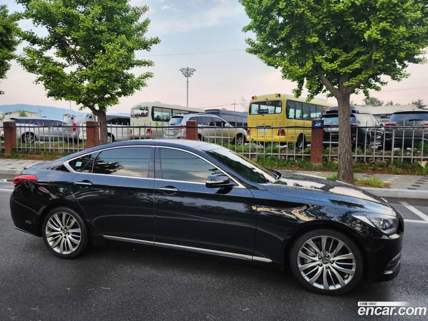 Genesis Hyundai 2015.11-OUTER-001
