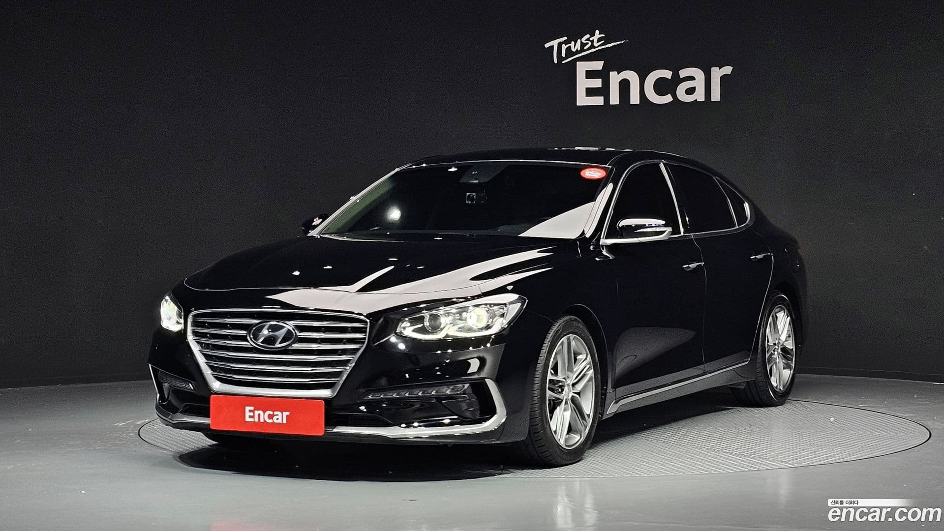 Main__Slider__Photo:Grandeur Hyundai 2018.9-0