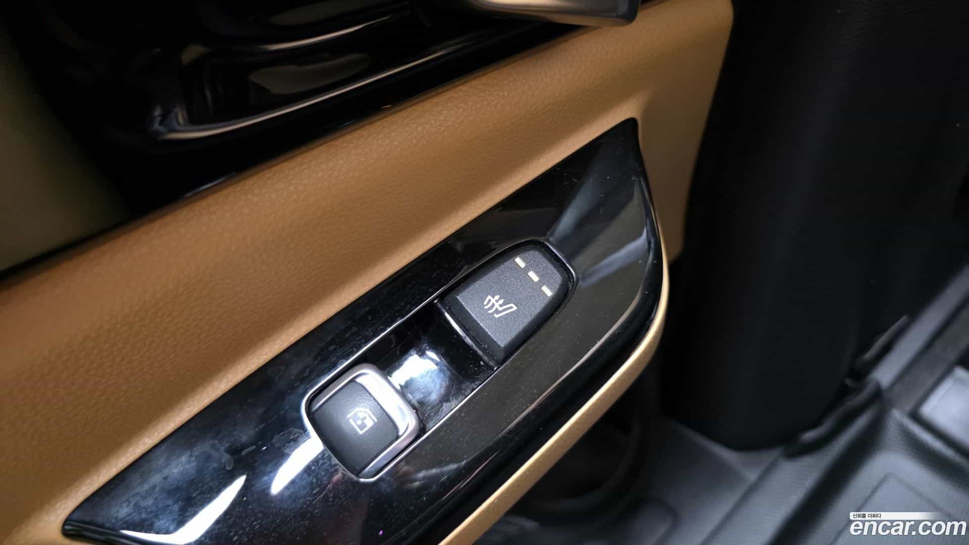 Canival Kia 2023.6-OPTION-023