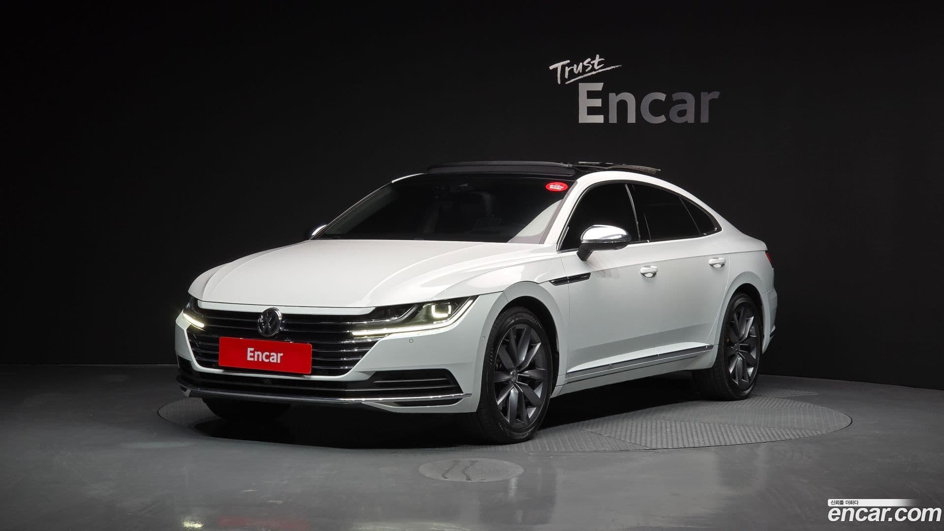 Main__Slider__Photo:Arteon Volkswagen 2020.11-0