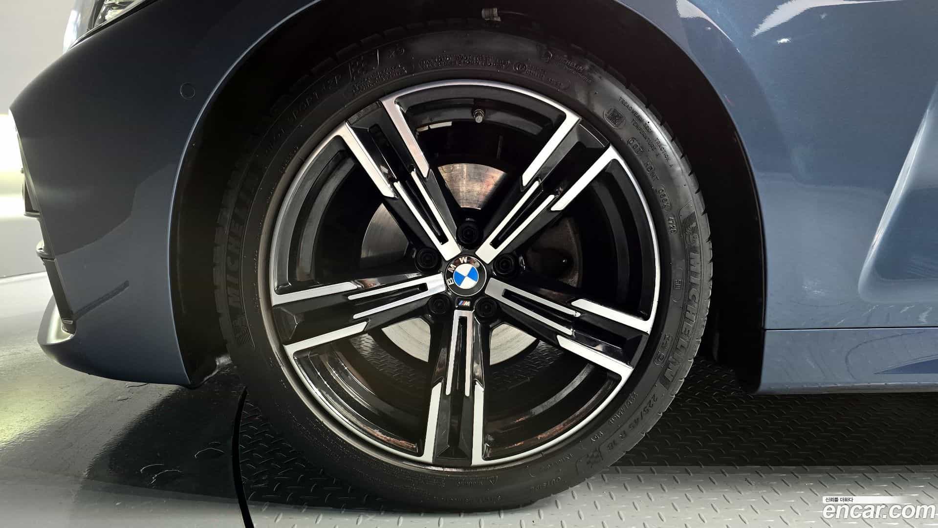 4-Series BMW 2021.3-OUTER-005