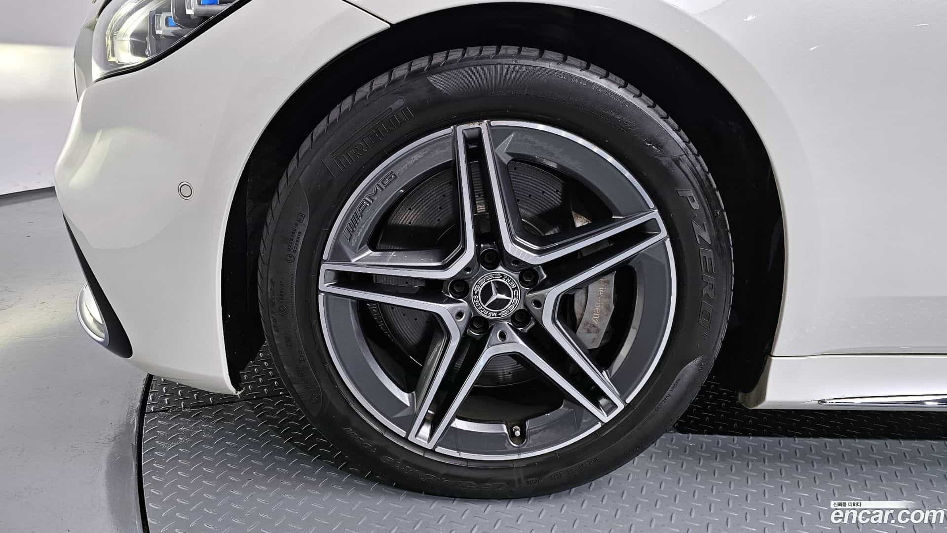 S-Class Mercedes-Benz 2022.0-OUTER-005