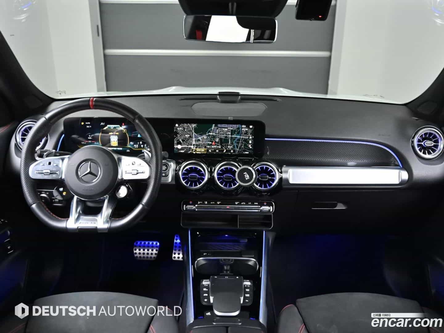 GLB-Class Mercedes-Benz 2023.8-OUTER-005