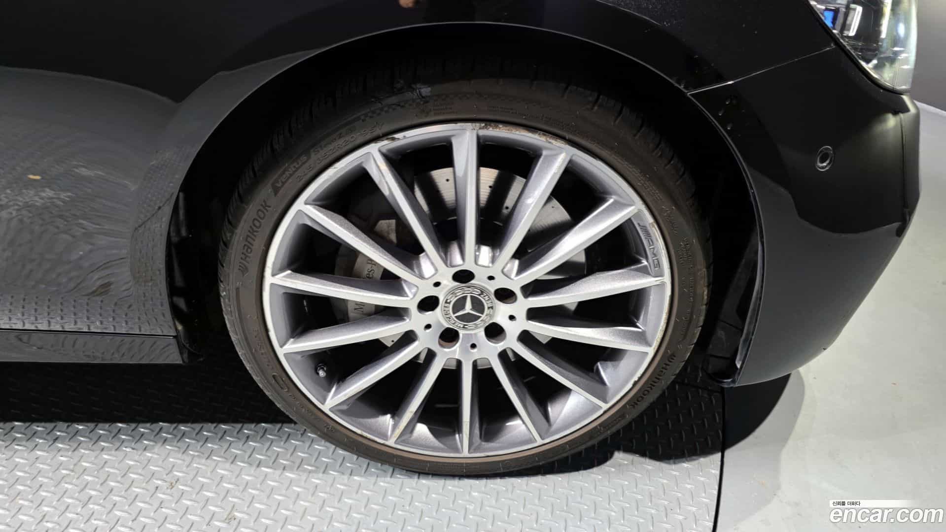 E-Class Mercedes-Benz 2021.2-OUTER-005