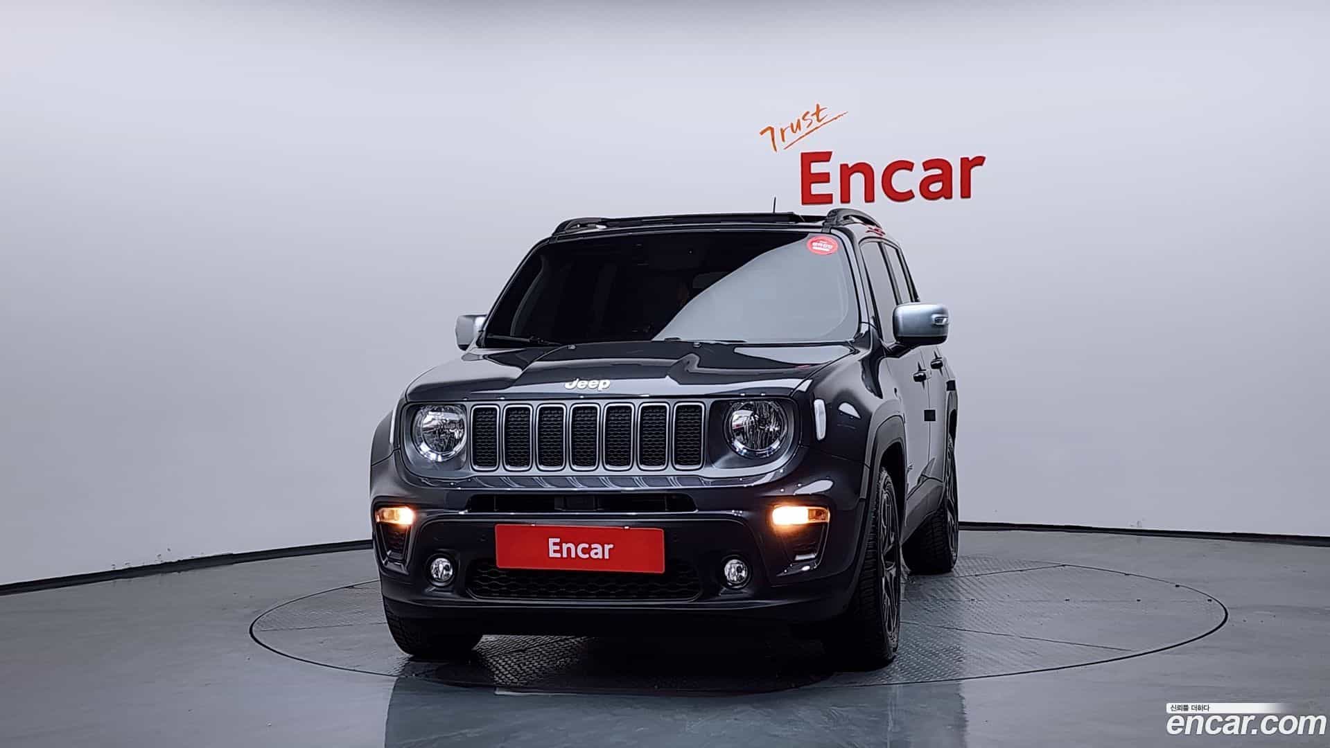 Renegade Jeep 2022.11-OUTER-003